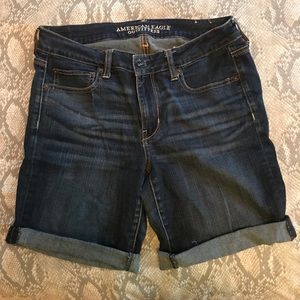 American Eagle Bermuda Shorts